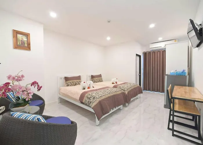 Parvena Ratchada 2*
