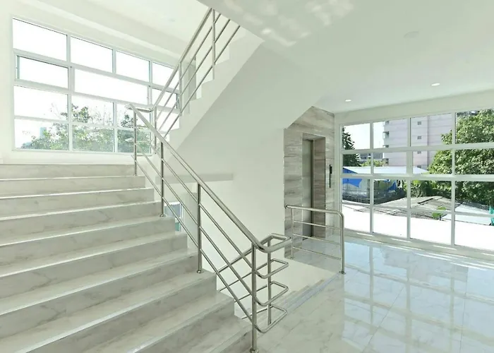 Parvena Ratchada 2* Bangkok